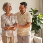 Pflegereform 2028 Angehörige: Zwischen Schlagzeile und Rechtslage — eine Einordnung